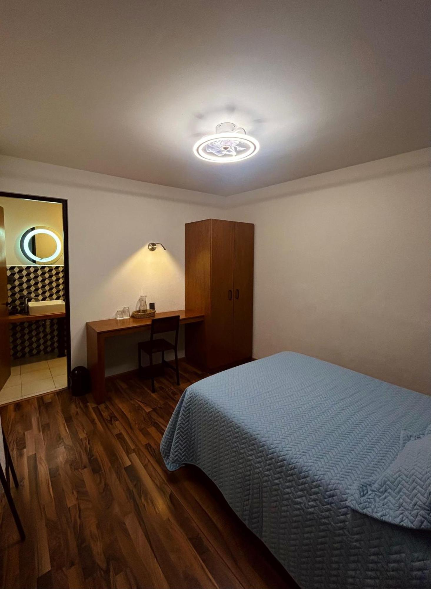 El Salto De Camela Hostal Uruapan  部屋 写真
